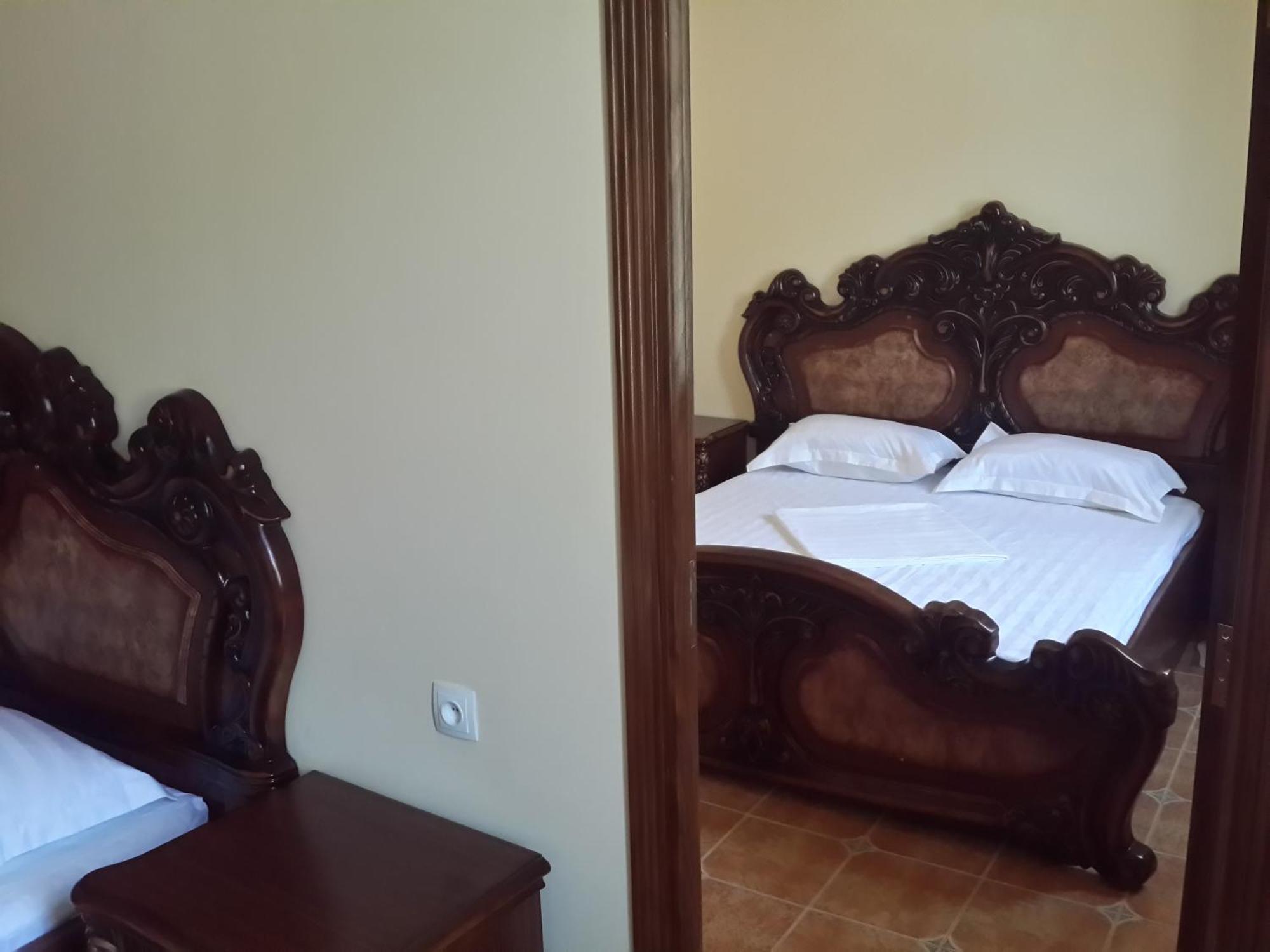 Venezia Palazzo Hotel Jerevan Eksteriør billede
